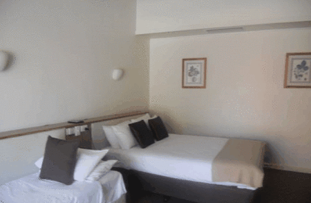 Burkes Hotel Motel - Accommodation Asia