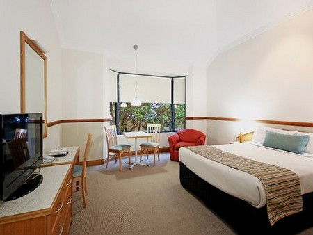 Quality Hotel Airport International - Accommodation Asia 4
