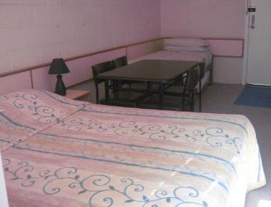 Copper Lantern Motel - Accommodation Guide 2