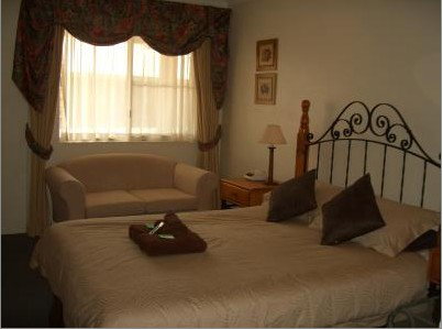 Almond Inn Motel - Accommodation Asia 3