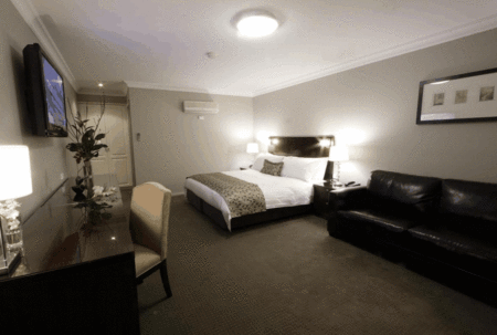Carlyle Suites & Apartments - Accommodation China 2
