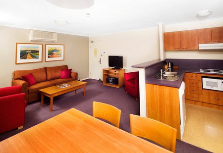 Mantra On Northbourne - Accommodation Asia 4