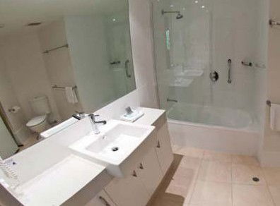 Regatta Riverfront Apartments - Accommodation China 3