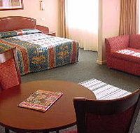 Embassy Motel - Accommodation Guide