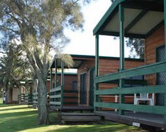 Oasis By The Lake - Accommodation Guide 5