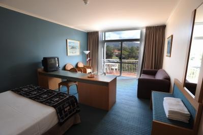 Absolute Beachfront Opal Cove Resort - Accommodation China 2