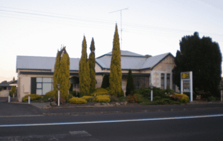 Le Cavalier Court Motel - Accommodation Asia 1