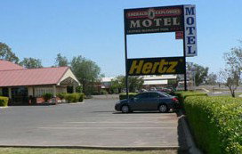 Emerald Explorers Inn - Accommodation Guide 3