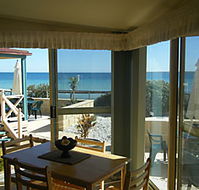 The Macs Beachfront Villas - Accommodation Asia