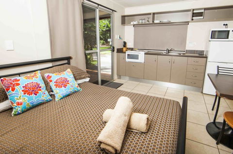 Lake Placid Tourist Park - Accommodation China 6