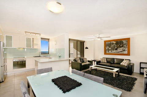 Banyandah Towers - Accommodation China 3