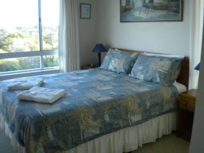 Estoril On Moffat Holiday Apartments - Accommodation Guide 7