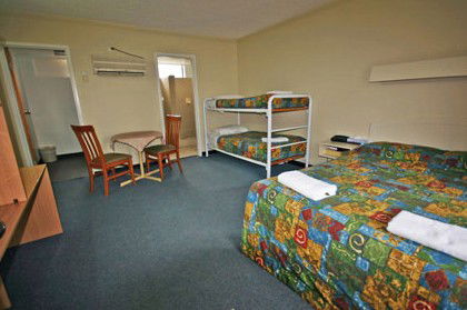 Red Cedars Motel - Accommodation China 2
