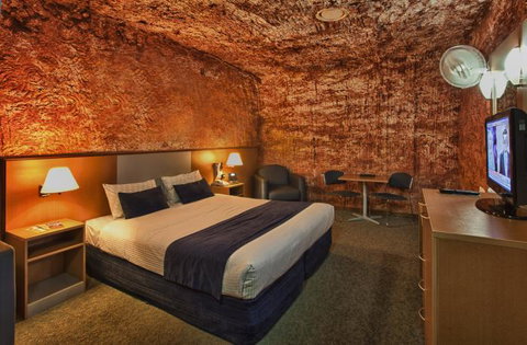 Desert Cave Hotel - Accommodation Guide 8