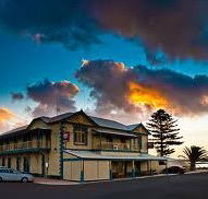 Arno Bay Hotel - Accommodation Asia