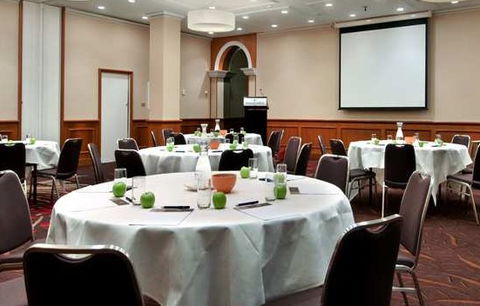 Parmelia Hilton - Accommodation Guide 4