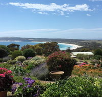 Emu Bay Holiday Homes - Accommodation Guide