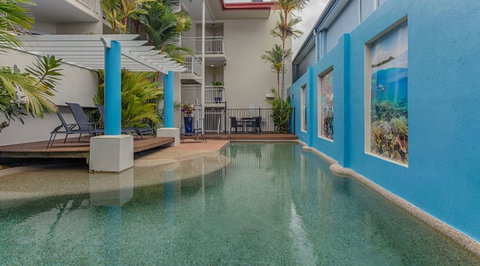 Macrossan House Boutique Holiday Apartments - Accommodation Asia 4