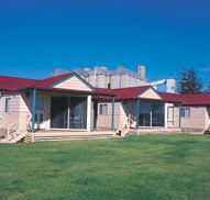 The Mac's Beachfront Villas - Accommodation Asia