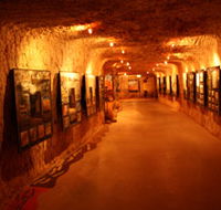 Umoona Opal Mine - Accommodation Guide