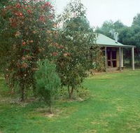 Murray's Country Cottages - Accommodation Guide