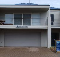 Tradewinds at Port Elliot - Accommodation Guide