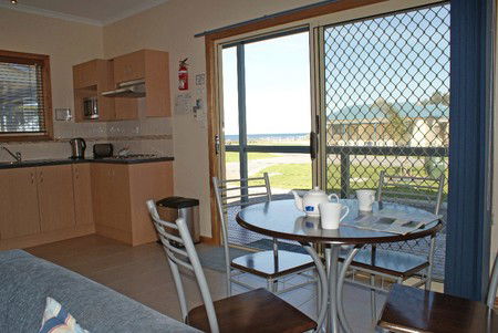 Port Vincent Caravan Park And Seaside Cabins - Accommodation Guide 2