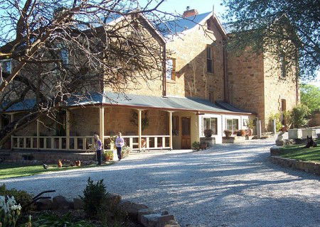 Stanley Grammar Country House - Accommodation Asia 5