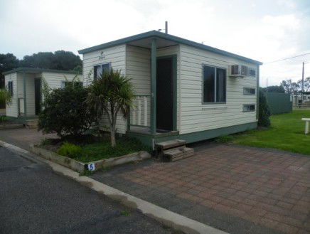 Edithburgh Caravan Park - Accommodation Guide 0