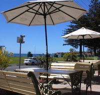 Anchorage at Victor Harbor Seafront Hotel - Accommodation Asia