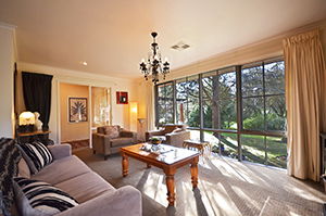 Adelaide Hills Retreats - Villa Lemoni - Accommodation Asia 3