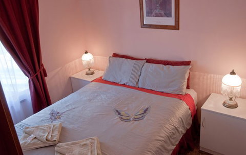 Moonta Bay Road Cabins And Cottages - Accommodation Asia 2