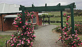 Limestone Hill - Accommodation Guide 0