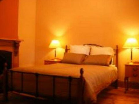 McKinley's Rest - Accommodation Asia 4
