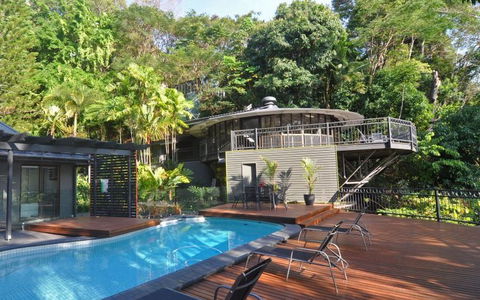 The Cairns Holiday Homes Red Arrow Lodge - Edge Hill, Cairns - Accommodation China 1