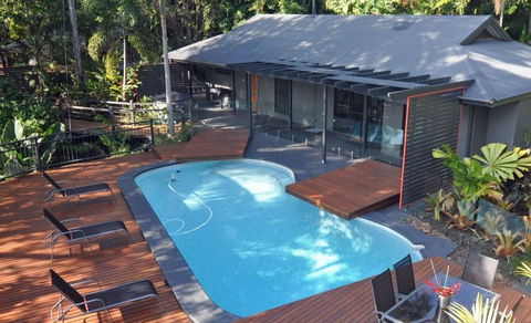 The Cairns Holiday Homes Red Arrow Lodge - Edge Hill, Cairns - Accommodation China 4