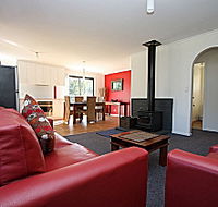 Bruny Island Villas - Eversley - Accommodation Guide