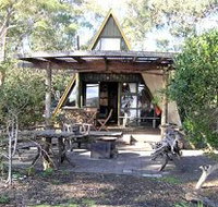 Poppies on the Beach and the Outrigger - Accommodation Asia
