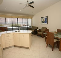 Saltwater Luxury Apartments - Accommodation China