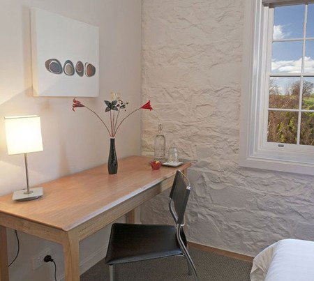 Bluestone Grain Store B&B - Accommodation Asia 3