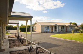 Leisureville Caravan Park - Accommodation Guide 2