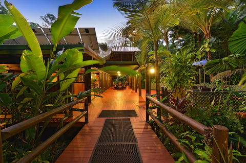 Wait A While Retreat - Accommodation Asia 0