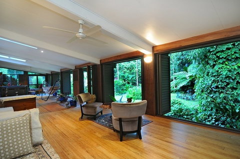 Cow Bay Homestay Bed And Breakfast - Accommodation Asia 2