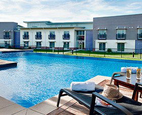 Worrigee NSW Accommodation China