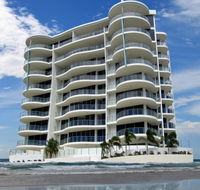 Silver Sea Resort On Sixth - Accommodation China