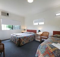 Hi-Way Motel - Accommodation Guide