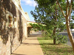 Broken Hill Caledonian Bed And Breakfast - Accommodation Asia 1