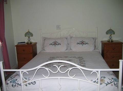 Bettys Cottage - Accommodation Asia 3