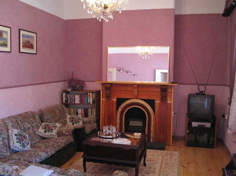 Lavender And Lace Cottage - Accommodation Asia 1