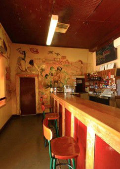 Tooles Family Hotel - Accommodation Asia 1